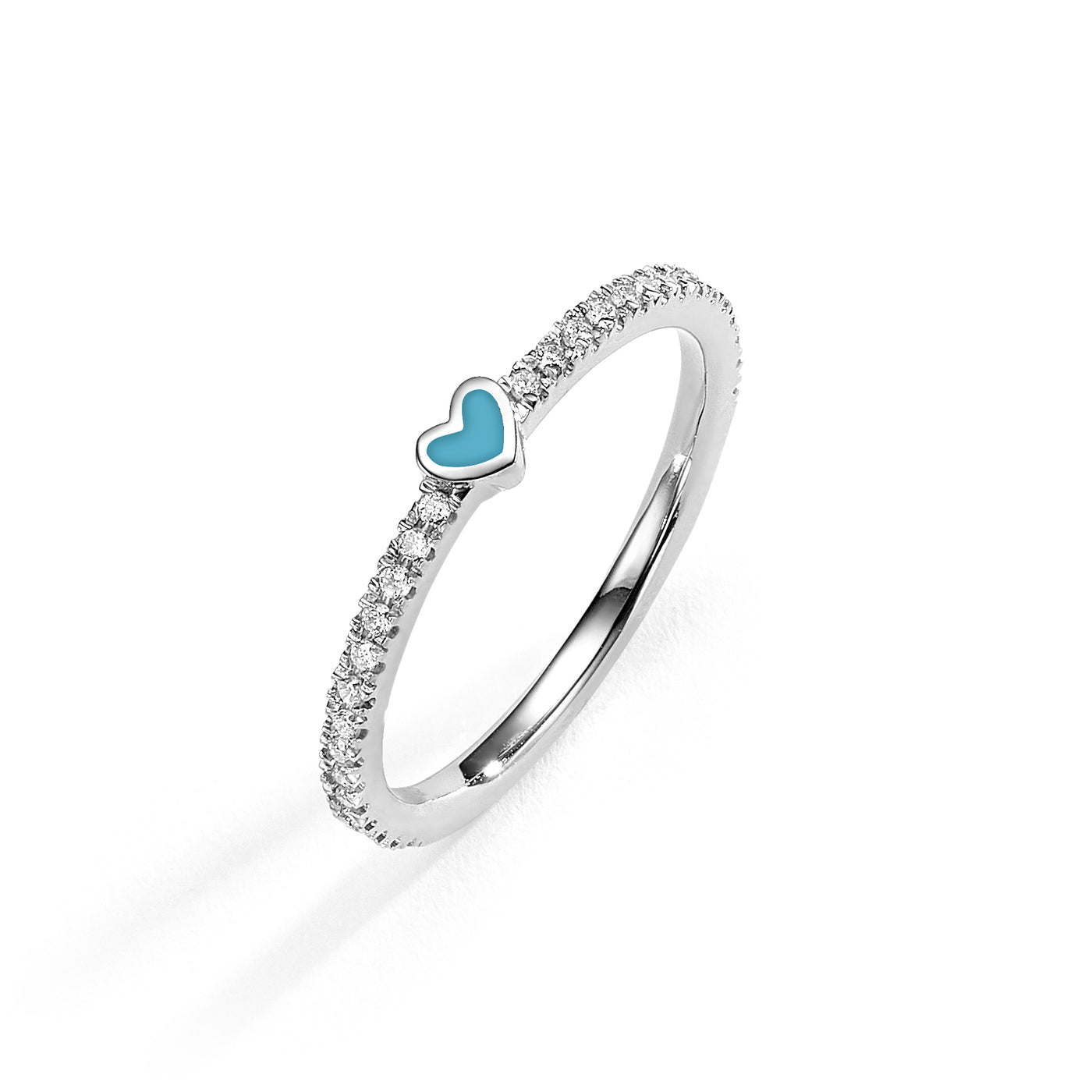 One heart diamonds ring